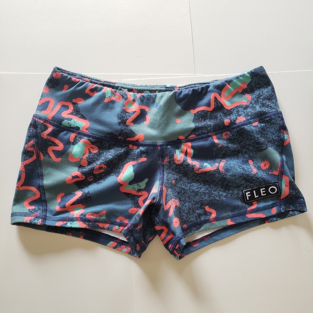Fleo Shorts